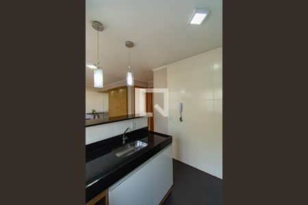 Apartamento para alugar com 47m², 2 quartos e 1 vagaCozinha 