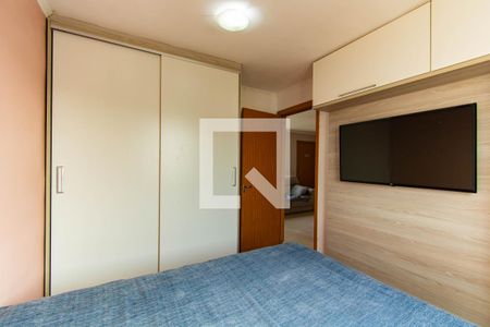 Quarto de apartamento para alugar com 2 quartos, 47m² em São José, Canoas