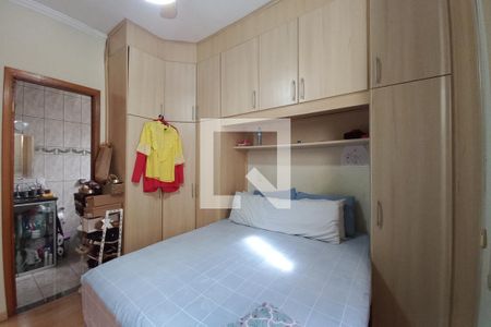 Casa à venda com 170m², 4 quartos e 4 vagas Casa à venda com 170m², 4 quartos e 4 vagasQuarto 3 - Suíte