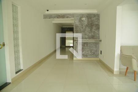 Apartamento à venda com 102m², 3 quartos e 2 vagasÁrea comum