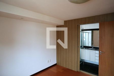 Suíte de apartamento para alugar com 4 quartos, 200m² em Funcionários, Belo Horizonte