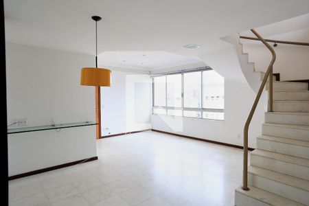 Sala de apartamento para alugar com 4 quartos, 200m² em Funcionários, Belo Horizonte
