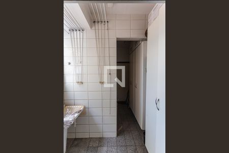 Apartamento para alugar com 200m², 4 quartos e 3 vagasÁrea de Serviço