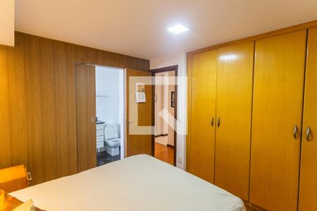 Suíte de apartamento para alugar com 4 quartos, 200m² em Funcionários, Belo Horizonte