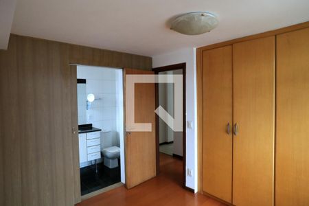 Suíte de apartamento para alugar com 4 quartos, 200m² em Funcionários, Belo Horizonte