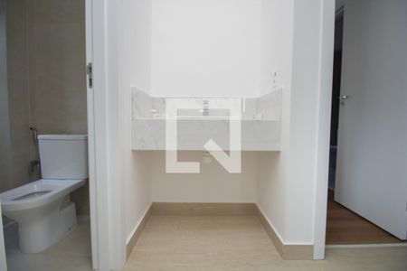 Apartamento à venda com 90m², 3 quartos e 2 vagasBanheiro 