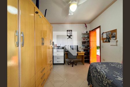 Casa à venda com 270m², 3 quartos e 2 vagasSuite 3