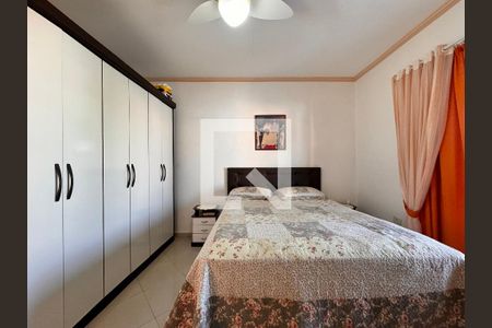 Casa à venda com 270m², 3 quartos e 2 vagasSuite 2