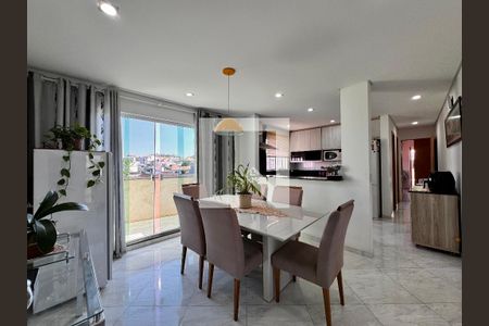 Casa à venda com 270m², 3 quartos e 2 vagasCozinha