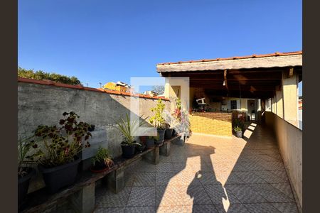 Casa à venda com 270m², 3 quartos e 2 vagasVaranda gourmet