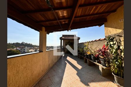 Casa à venda com 270m², 3 quartos e 2 vagasVaranda gourmet