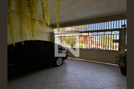 Casa à venda com 270m², 3 quartos e 2 vagasGaragem