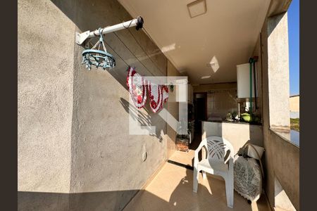 Casa à venda com 270m², 3 quartos e 2 vagasLavanderia