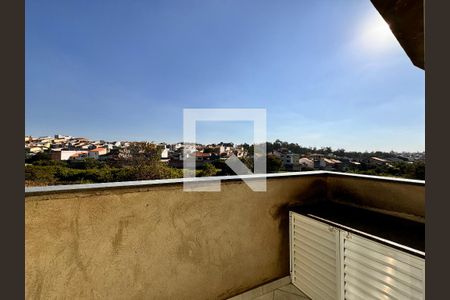 Casa à venda com 270m², 3 quartos e 2 vagasSacada