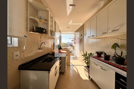 Casa à venda com 270m², 3 quartos e 2 vagasLavanderia