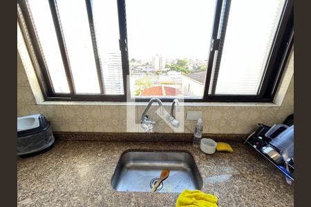 Casa à venda com 288m², 4 quartos e 2 vagasCozinha