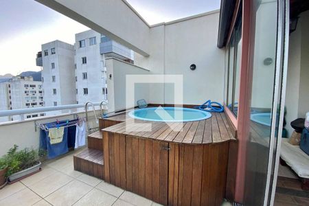 Apartamento à venda com 120m², 2 quartos e 1 vagaÁrea externa