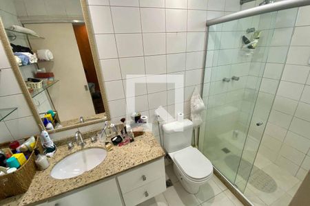 Apartamento à venda com 120m², 2 quartos e 1 vagaQuarto 2 - Suite