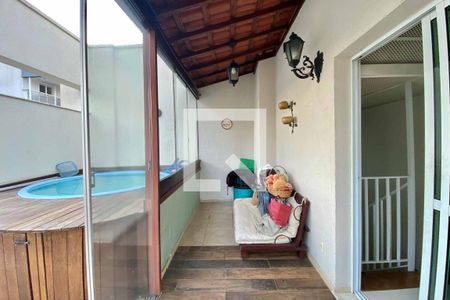 Apartamento à venda com 120m², 2 quartos e 1 vagaÁrea externa