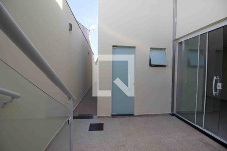 Casa de condomínio para alugar com 99m², 3 quartos e 2 vagasÁrea externa