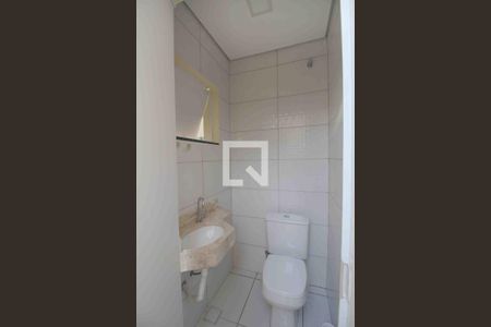 Casa de condomínio para alugar com 99m², 3 quartos e 2 vagasLavabo