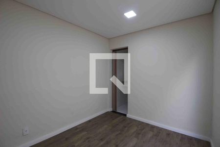 Casa de condomínio para alugar com 99m², 3 quartos e 2 vagasSuíte 2