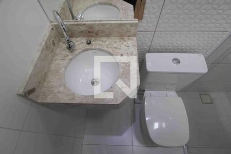 Casa de condomínio para alugar com 99m², 3 quartos e 2 vagasBanheiro da Suíte 2