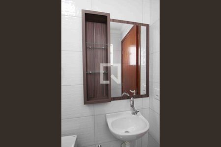 Casa de condomínio para alugar com 99m², 3 quartos e 2 vagasBanheiro Suíte Piso Superior