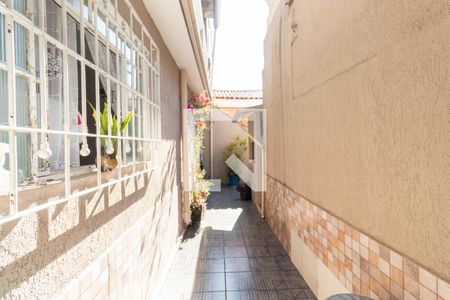 Casa à venda com 300m², 5 quartos e 3 vagasCorredor