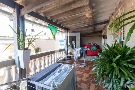 Casa à venda com 300m², 5 quartos e 3 vagasVaranda