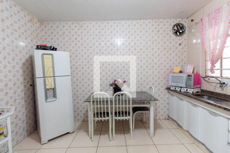 Casa à venda com 300m², 5 quartos e 3 vagasCozinha 2