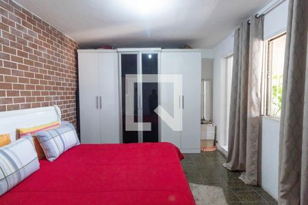 Casa à venda com 300m², 5 quartos e 3 vagasQuarto Suíte