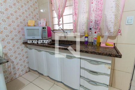 Casa à venda com 300m², 5 quartos e 3 vagasCozinha 2