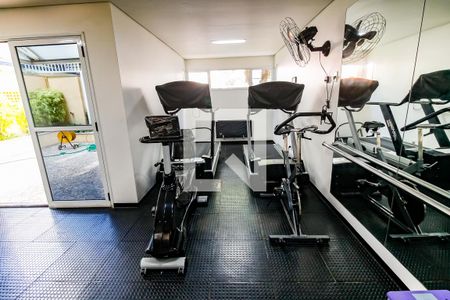 Apartamento à venda com 106m², 3 quartos e 2 vagas Apartamento à venda com 106m², 3 quartos e 2 vagasÁrea comum - Academia