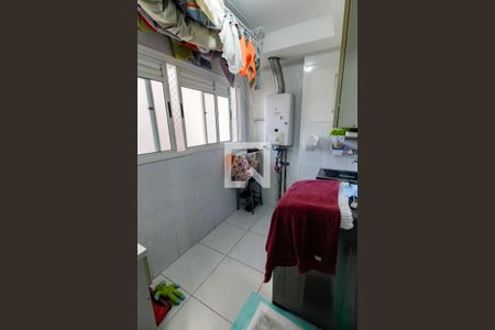 Apartamento à venda com 106m², 3 quartos e 2 vagas Apartamento à venda com 106m², 3 quartos e 2 vagasÁrea de Serviço