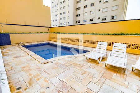 Apartamento à venda com 106m², 3 quartos e 2 vagas Apartamento à venda com 106m², 3 quartos e 2 vagasÁrea comum - Piscina