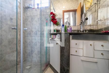 Casa à venda com 400m², 2 quartos e sem vagaBanheiro da suíte 1