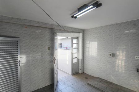 Casa à venda com 175m², 4 quartos e 2 vagasÁrea de serviço 