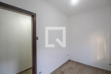 Casa à venda com 175m², 4 quartos e 2 vagasQuarto 