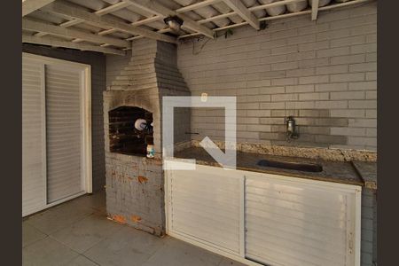 Casa de condomínio à venda com 265m², 3 quartos e 1 vagaÁrea externa