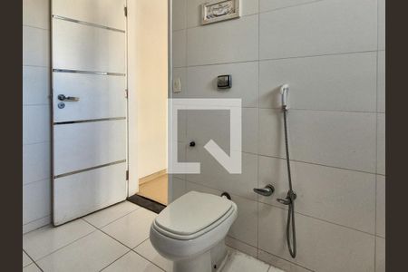 Casa de condomínio à venda com 265m², 3 quartos e 1 vagaBanheiro