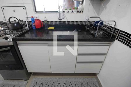 Casa para alugar com 71m², 2 quartos e 2 vagasCozinha