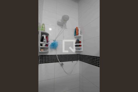 Casa para alugar com 71m², 2 quartos e 2 vagasBanheiro