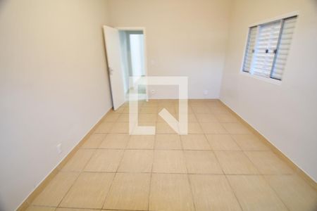 Quarto  de casa para alugar com 1 quarto, 40m² em Vila Rossi Borghi E Siqueira, Campinas