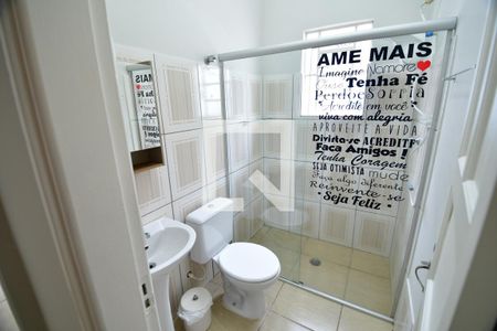 Banheiro de casa para alugar com 1 quarto, 40m² em Vila Rossi Borghi E Siqueira, Campinas