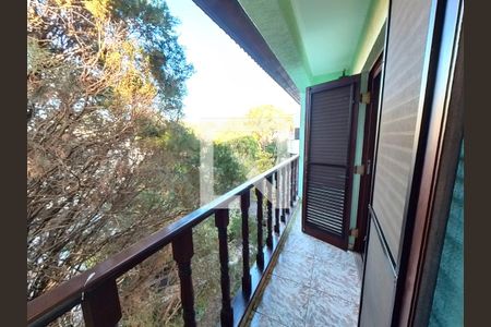 Casa à venda com 408m², 6 quartos e 4 vagasVaranda Quarto 2