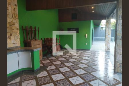 Casa à venda com 408m², 6 quartos e 4 vagasChurrasqueira