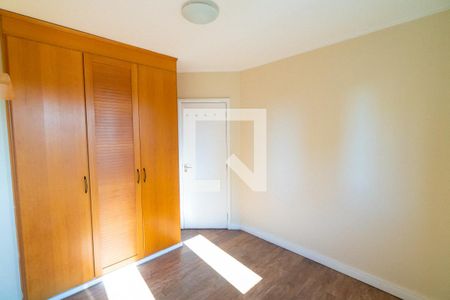 Apartamento à venda com 77m², 3 quartos e 1 vagaQuarto 2