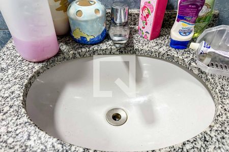 Casa à venda com 251m², 3 quartos e 4 vagas Casa à venda com 251m², 3 quartos e 4 vagasBanheiro