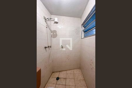 Casa à venda com 251m², 3 quartos e 4 vagas Casa à venda com 251m², 3 quartos e 4 vagasBanheiro